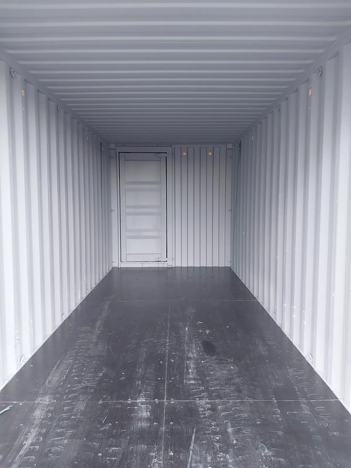 New One-trip 20′ Storage Container with Man Door. Tri Door. - Image 5