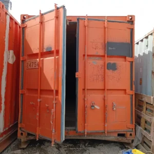 40 Foot High-Cube Insulated Shipping Container with 5 Ton Bard HVAC